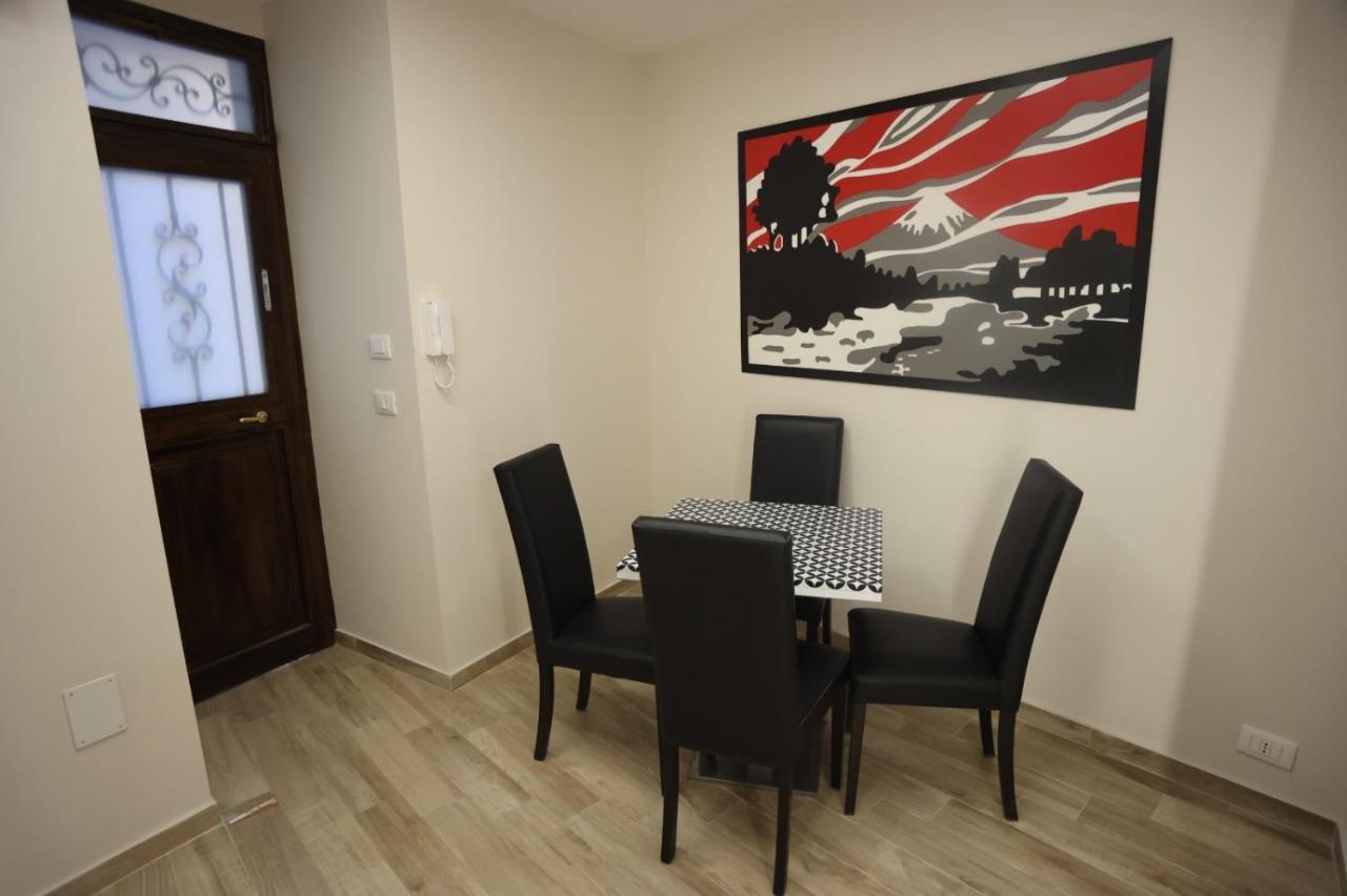 La Casa Nel Cortile Apartment Catania Luaran gambar